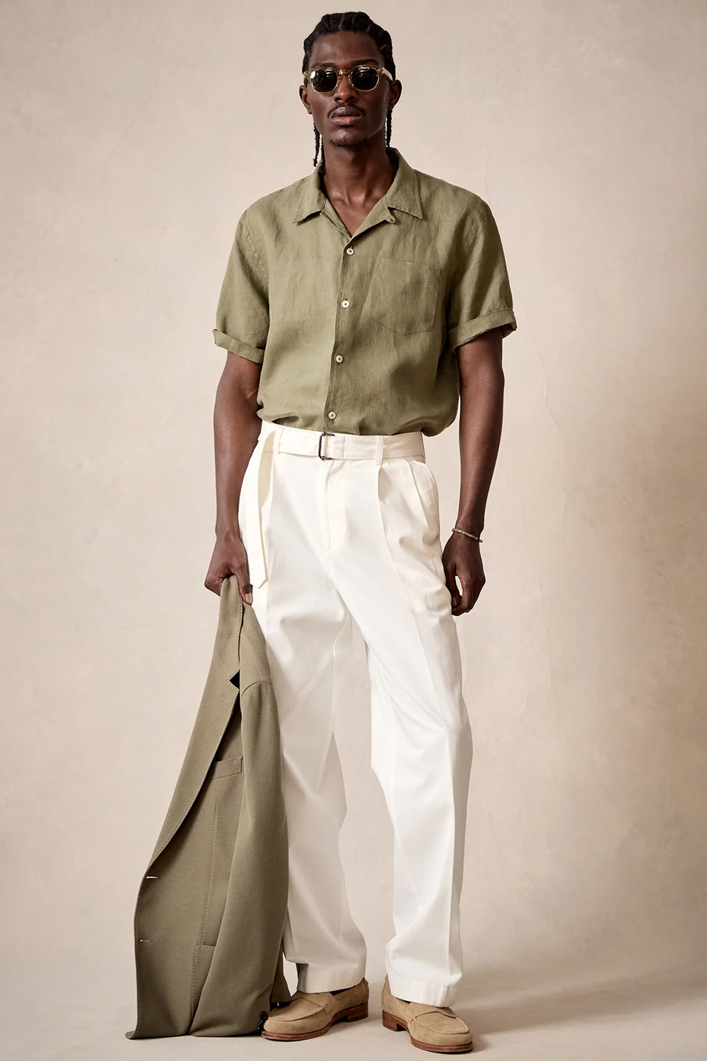 Men's olive green and white outfit combination