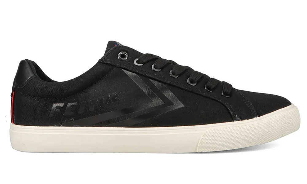 affordablekicks40